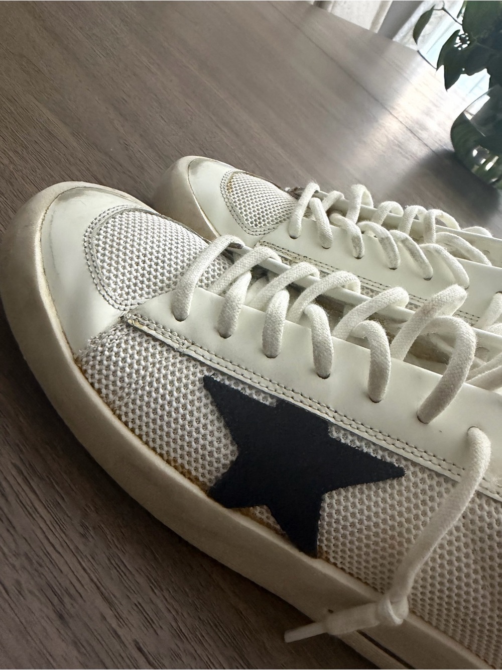 Golden Goose Women’s White Sneakers with Black Star - Picture 2 of 6